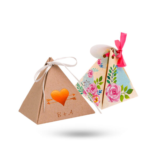Custom Pyramid boxes